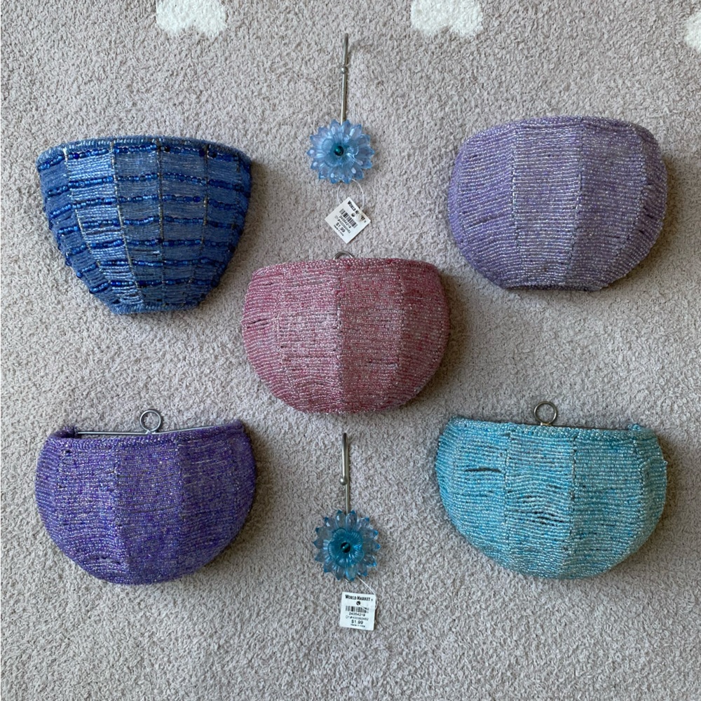 Women’s Urban Outfitters Y2K Beaded Lizzie McGuire Style Wall Sconce Bundle